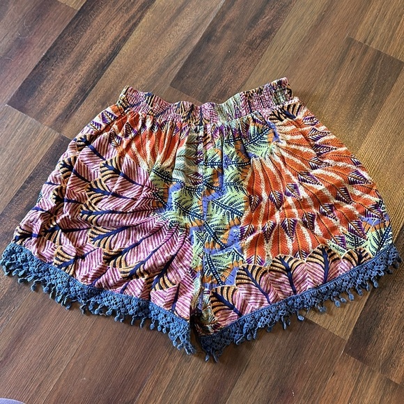 Band of Gypsies high rise shorts size XS multicolor boho fringe elastic waist - Picture 3 of 7